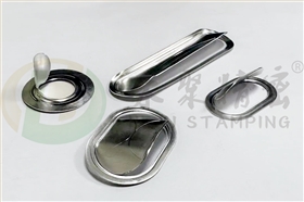 爆开的电池防爆阀